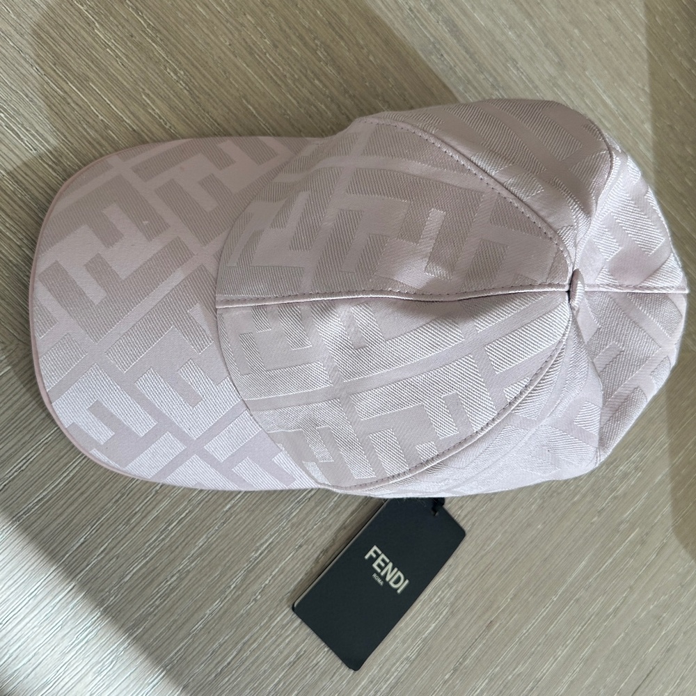 Fendi hat